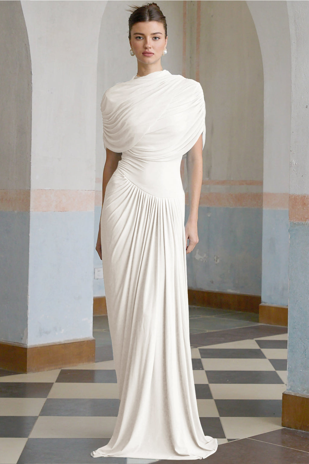 Vestido largo plisado asimétrico de Catherine White