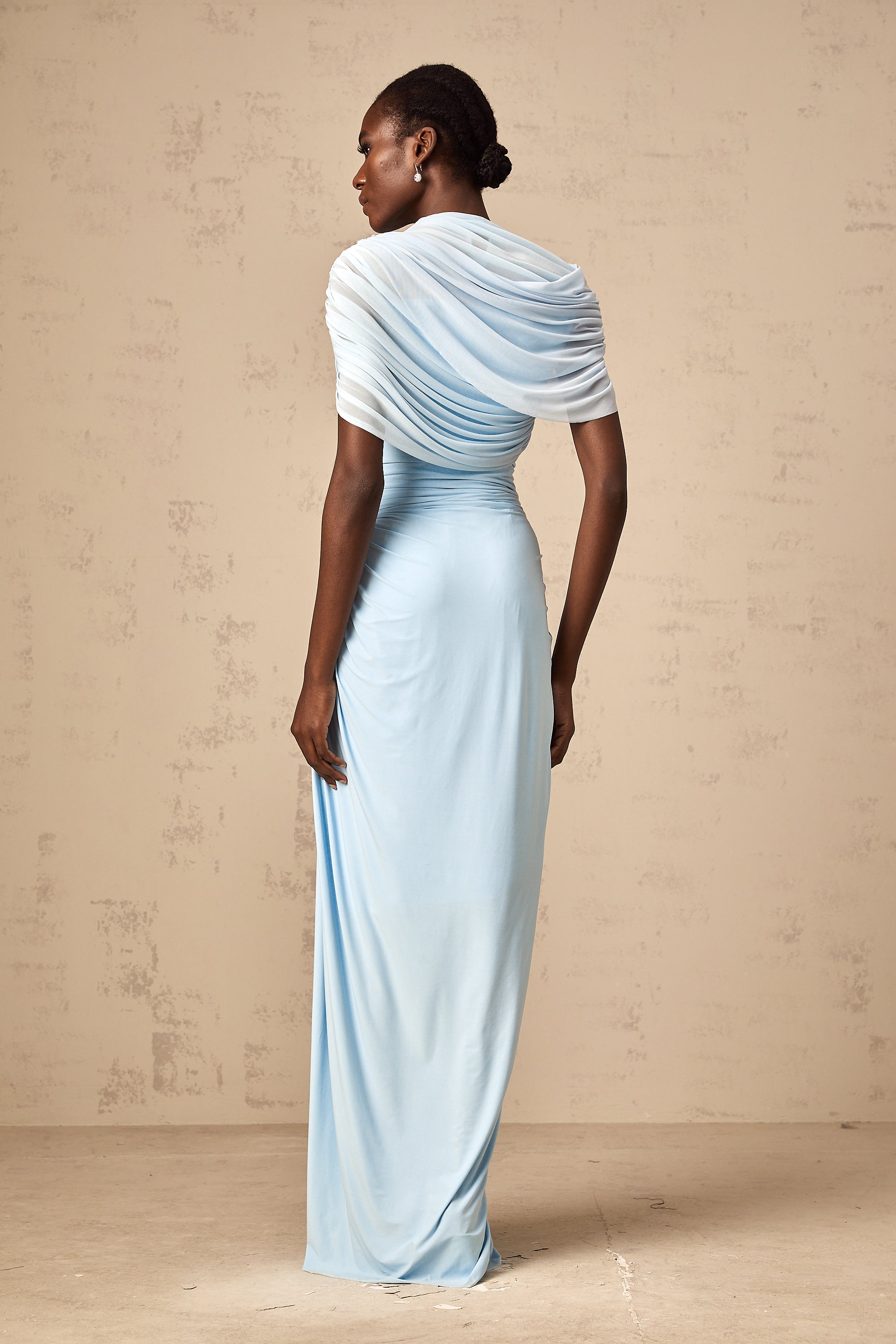 Vestido largo plisado azul