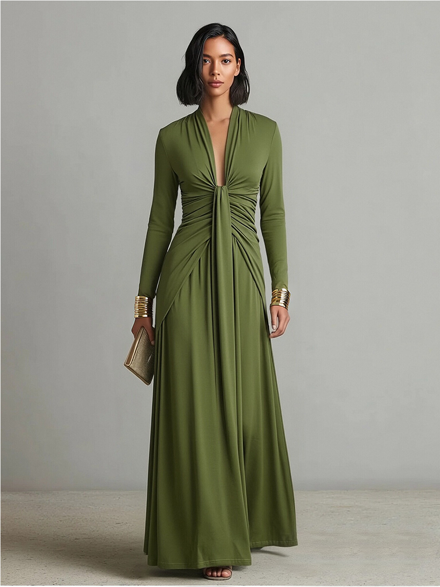 Vestido largo verde oliva de seda elástica con escote en V