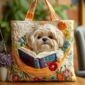 Bolso artesanal con libros y flores