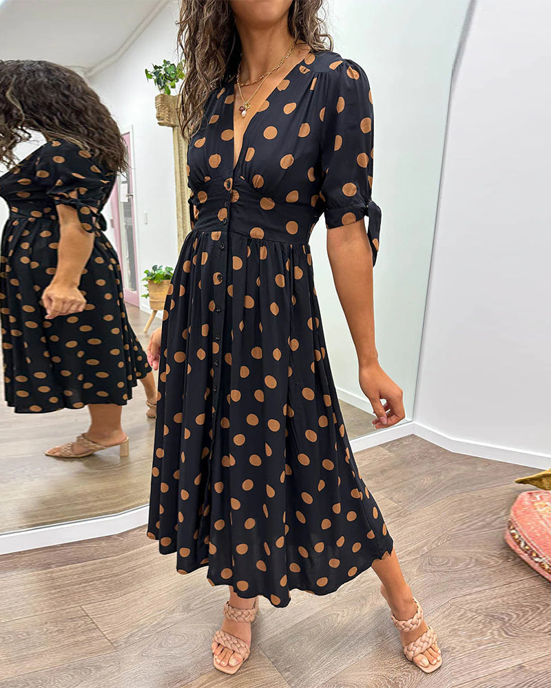 Vestido elegante de lunares