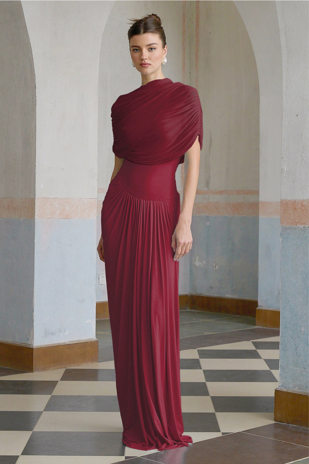 Vestido largo plisado asimétrico Catherine en rojo