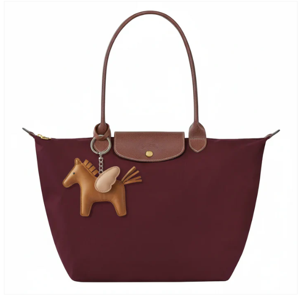 CHARM DE CABALLO ALADO EN PIEL