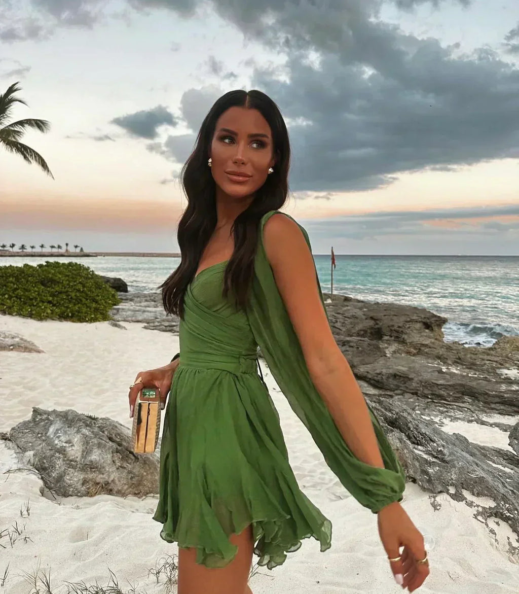 Vestido fluido con mangas de gasa