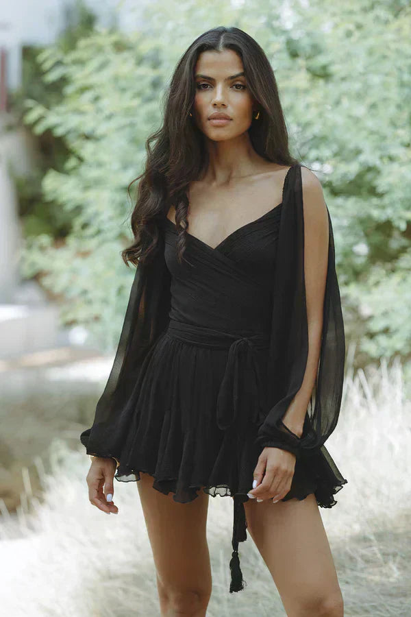 Vestido fluido con mangas de gasa